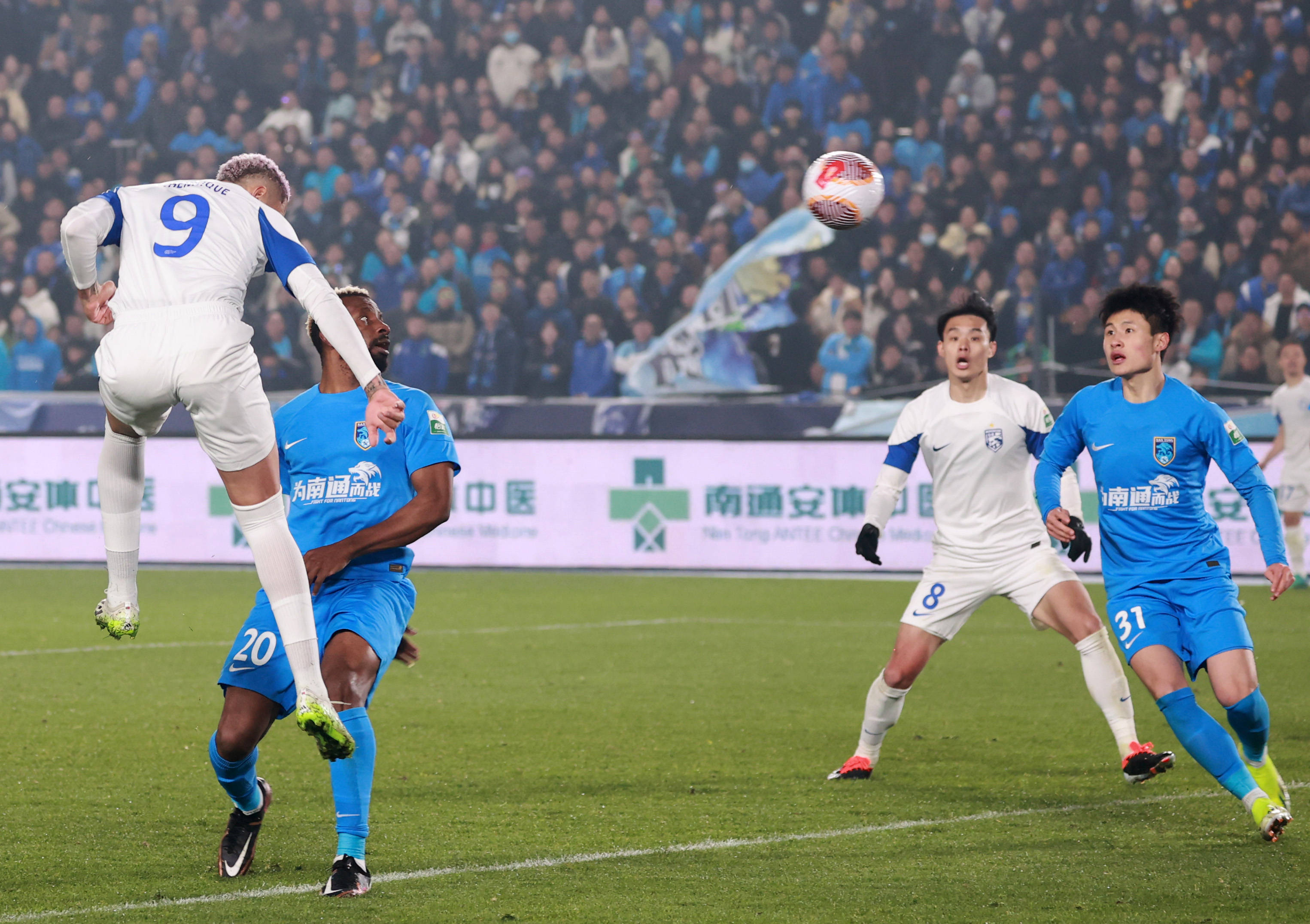 od体育地址-凭借一波上海海港,中超成功绝杀,现场观众齐声高喊