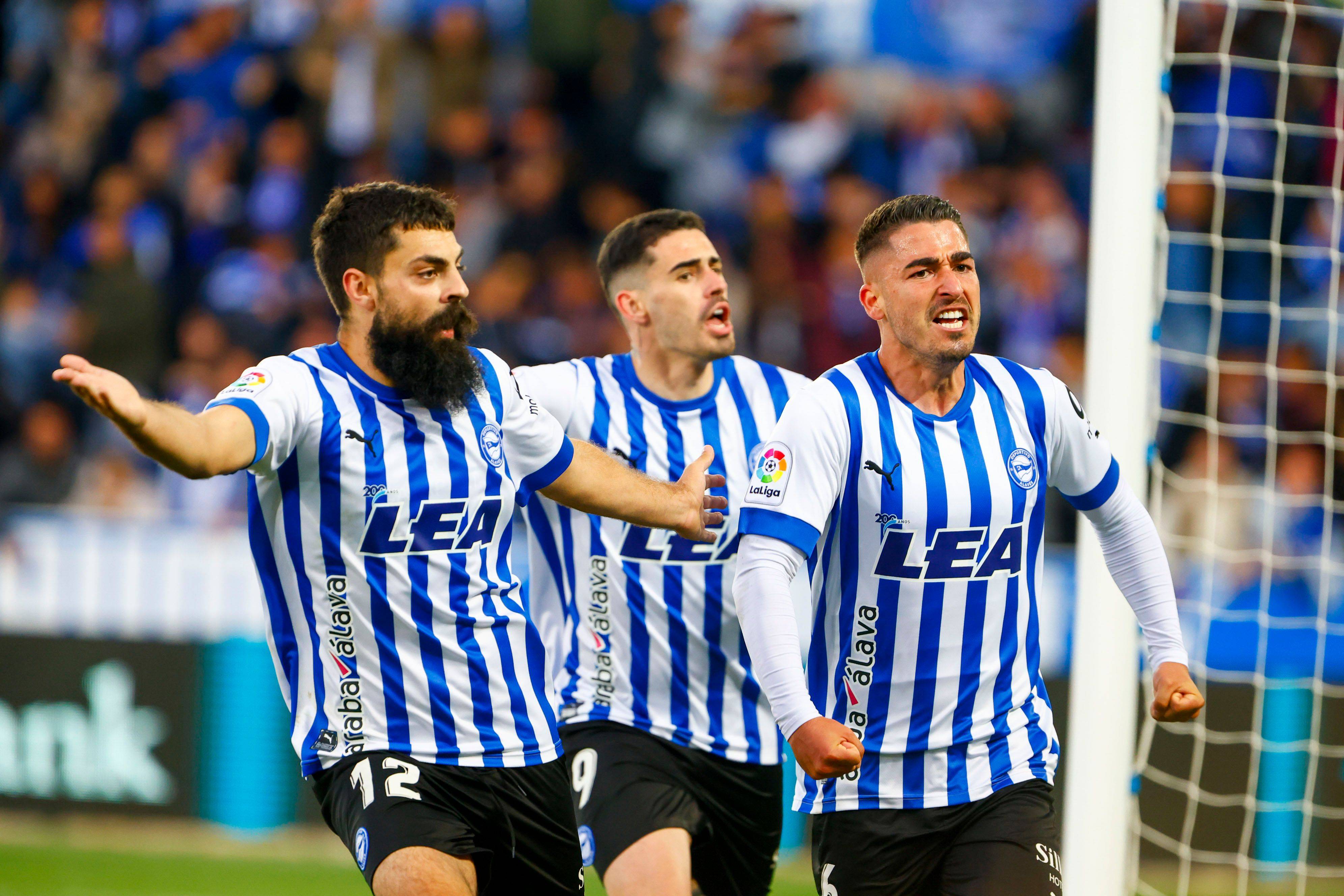 od体育平台-阿拉维斯门将神勇扑救,助球队力保不败