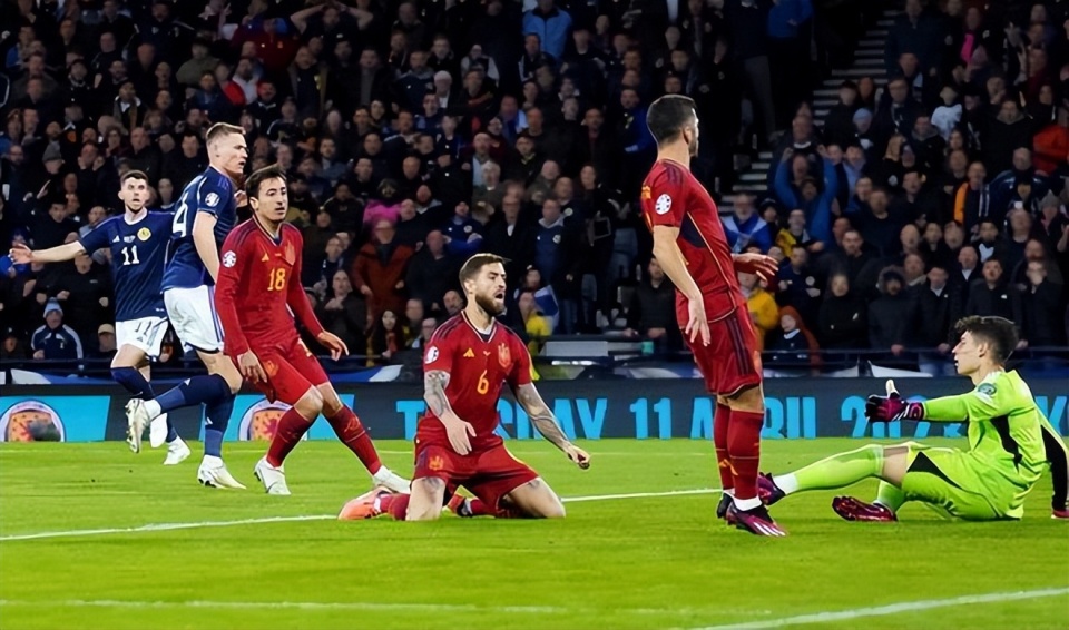 od体育官方-俄罗斯队在欧预赛中逆转实现突围