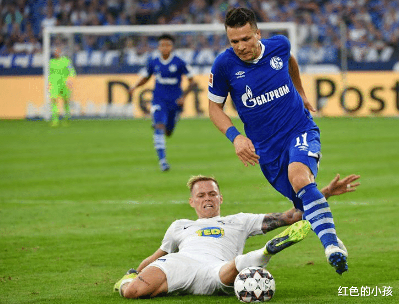 od体育视频-沙尔克客场惨败,球迷抨击主帅战术