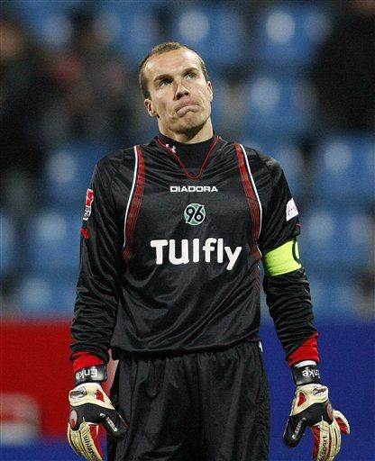 od体育在线登录-汉诺威96客场逆袭,绝杀对手赢得关键胜利