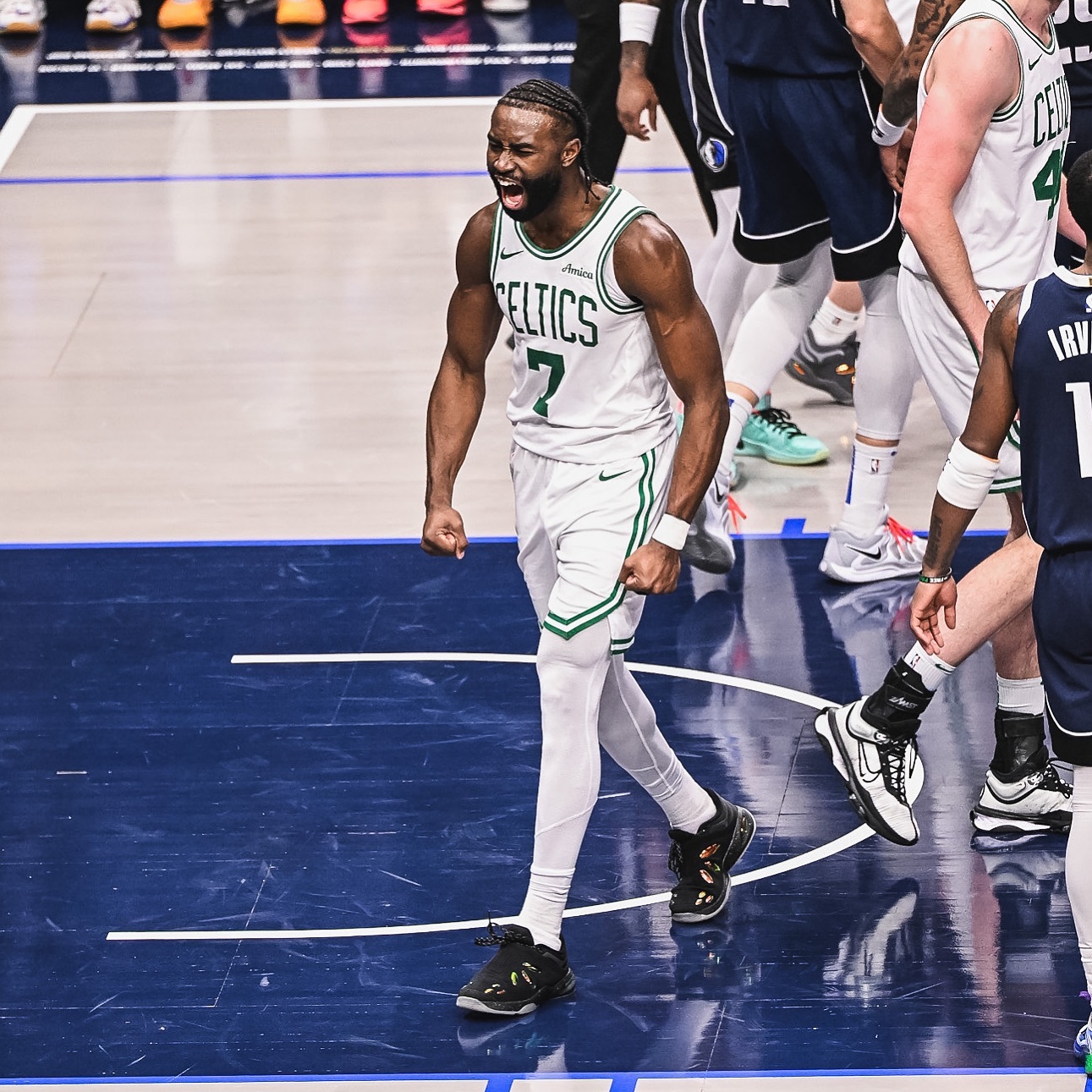 od体育课程-开拓者队横扫凯尔特人队，继续追赶